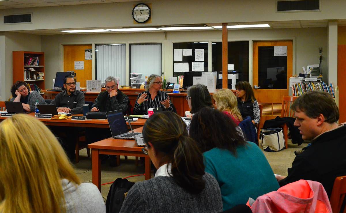 SAU 36: Concerns About Concept To Move 7th, 8th Graders Into High School